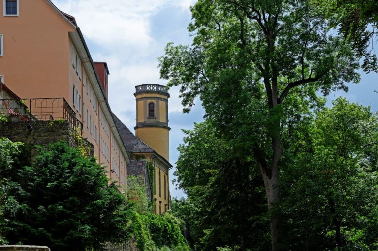 Kirchberg_Turm-der-Stadtkirche_am-Neuen-Weg_GK-2019